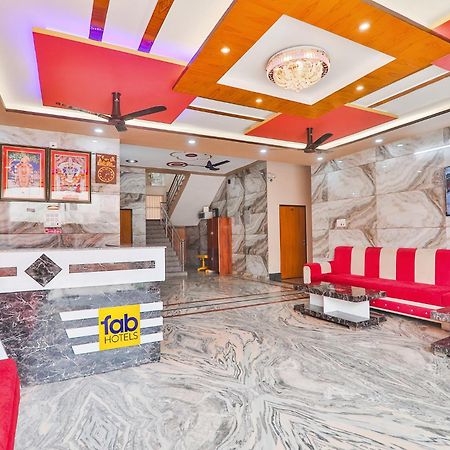 Fabhotel Shree Venkatesh Nileyam Ayodhya Esterno foto