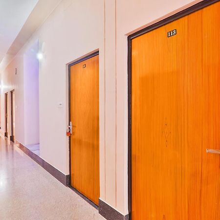 Fabhotel Shree Venkatesh Nileyam Ayodhya Esterno foto
