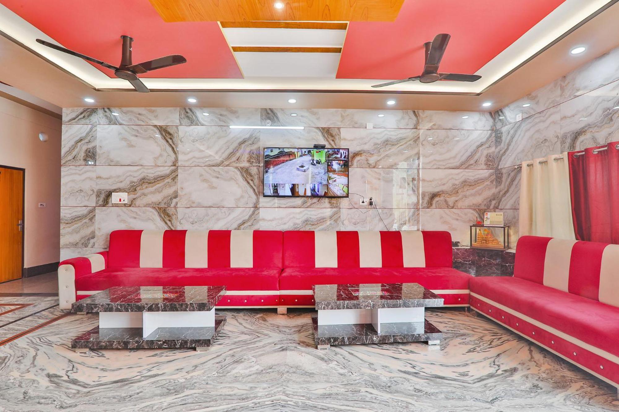 Fabhotel Shree Venkatesh Nileyam Ayodhya Esterno foto