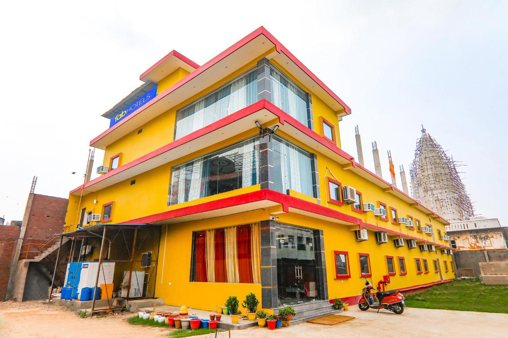 Fabhotel Shree Venkatesh Nileyam Ayodhya Esterno foto
